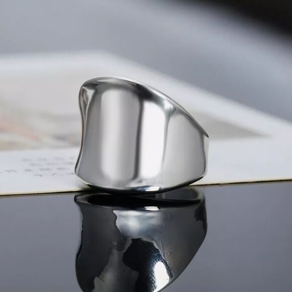 The Bandwidth Tibetan silver stamped band ring. - Picture 5 of 13